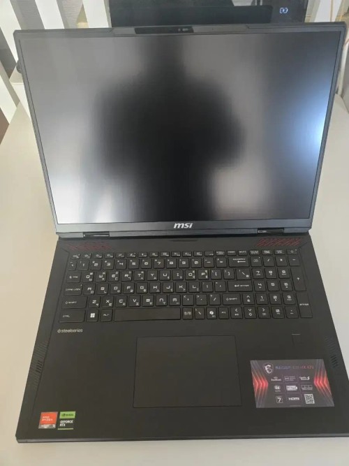 MSI 레이더 노트북 A18 HX A7VIG-R9 4090 64g